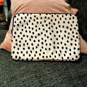 Kate spade laptop sleeve